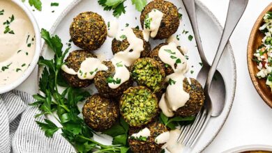 The Ultimate Guide to Cooking Falafel at Home 2 Falafel